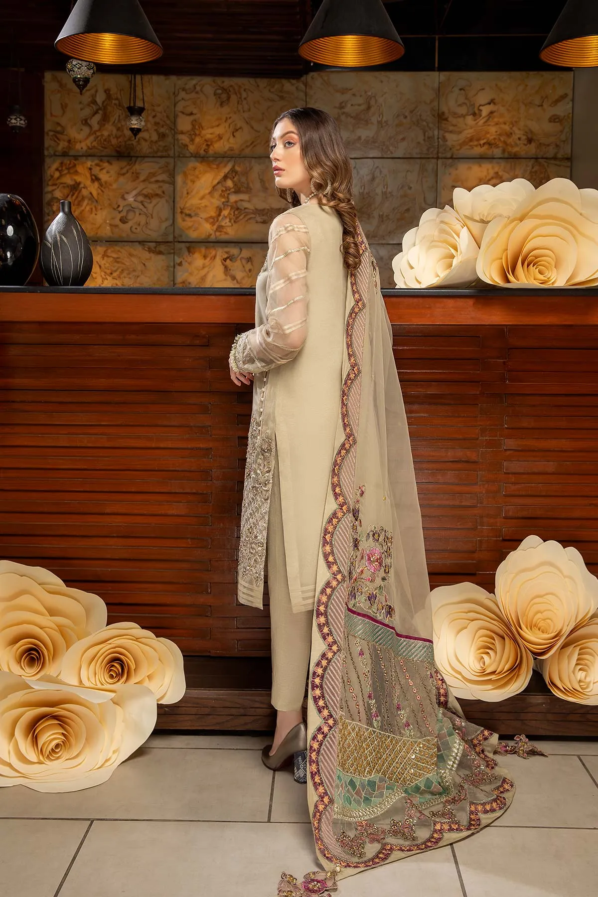 3 Piece Embroidered Unstitched Luxury Collection DD-02 - Best Price & Fast Shipping | Shop Now!