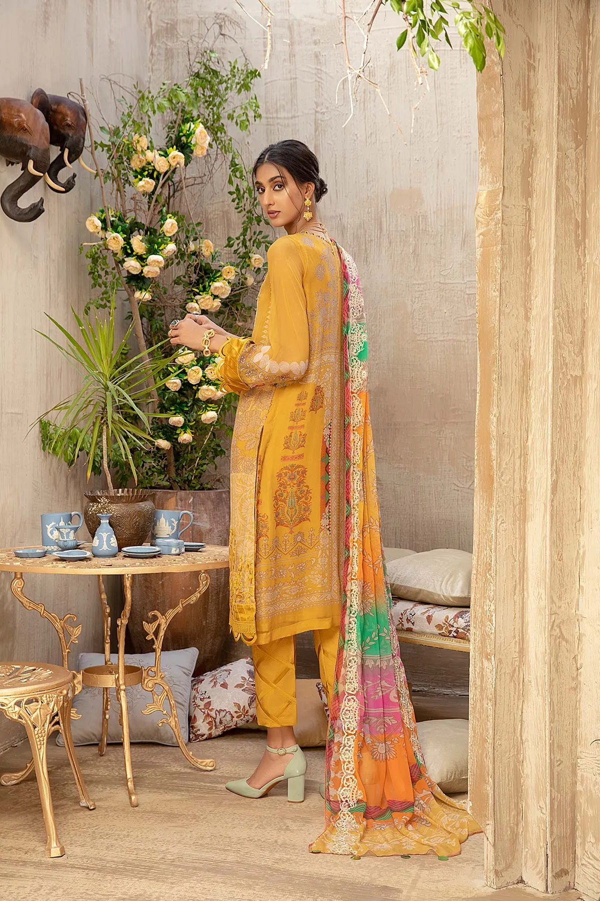 3-Piece Unstitched Chiffon Suit VSL22-08 - Embroidered