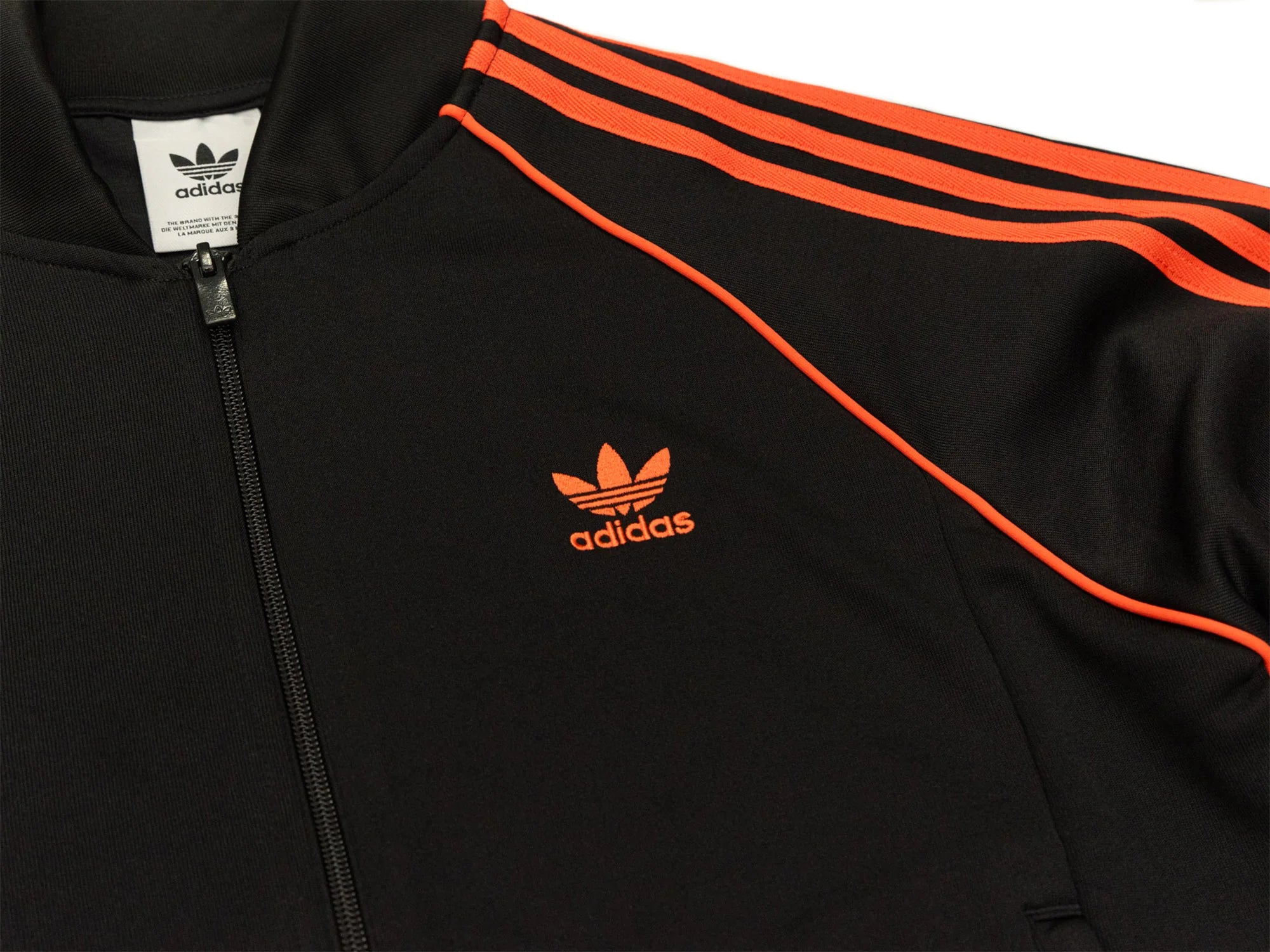 adidas Men's ADICOLOR SST TRACKTOP - Classic Collection