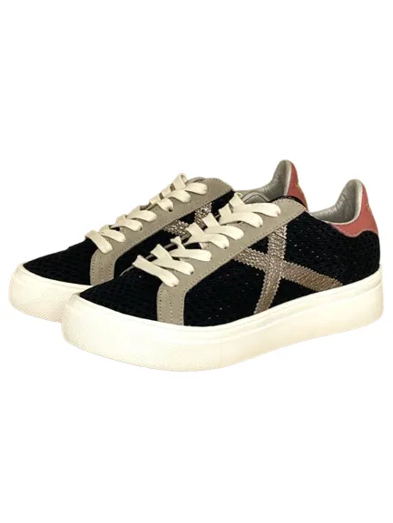 Black mesh sneakers for women, size 46-48.