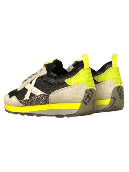 Black/yellow men's sneakers size 57-58-59.