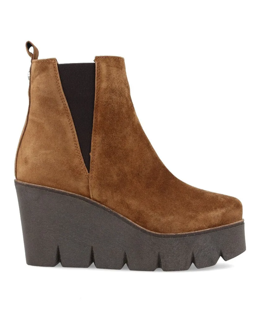 Brown high wedge ankle boots Alpe Sasha 4544