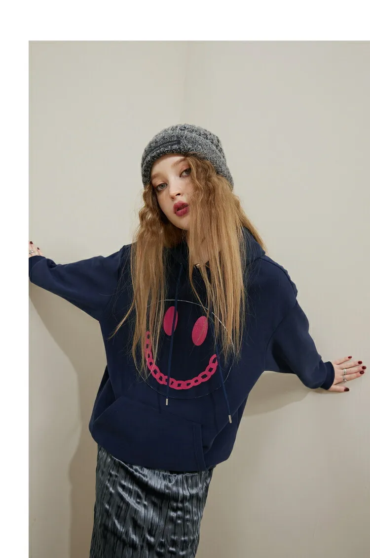 Browse hoodies and sweatshirts by ELF SACK, crafted from blended fabrics, with oversized designs.