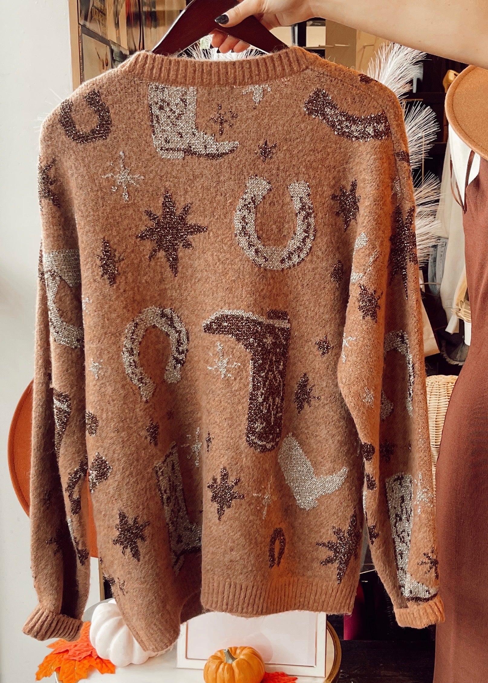 Cowgirl Curve Sweater | Tan