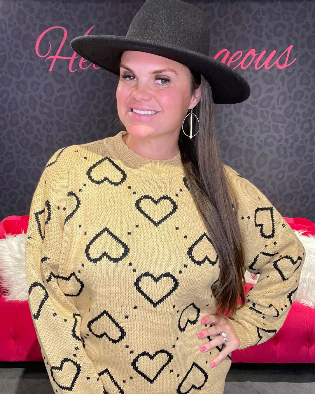 Heart Sweater - Result: Cute Heart Design Sweater - Perfect for Any Occasion!