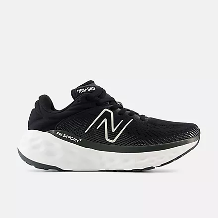 New Balance Women’s 840 Athletic Shoes-Black