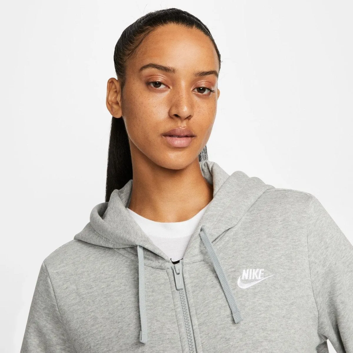 Nike Women's Sports Club Fleece Grey Full-Zip Hooded Jacket