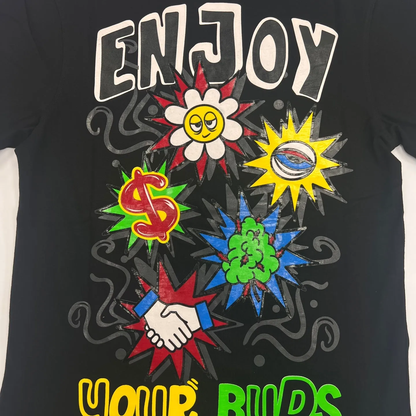 Rebel Minds Graphic T-Shirt - Enjoy Your Buds