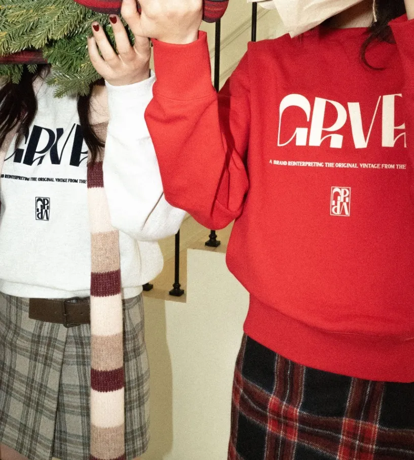 Street Style Logo Hoodies & Sweatshirts by GROVE