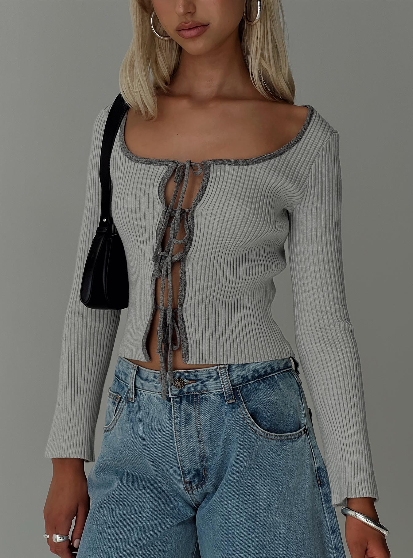 Tahlea Long Sleeve Top in Grey