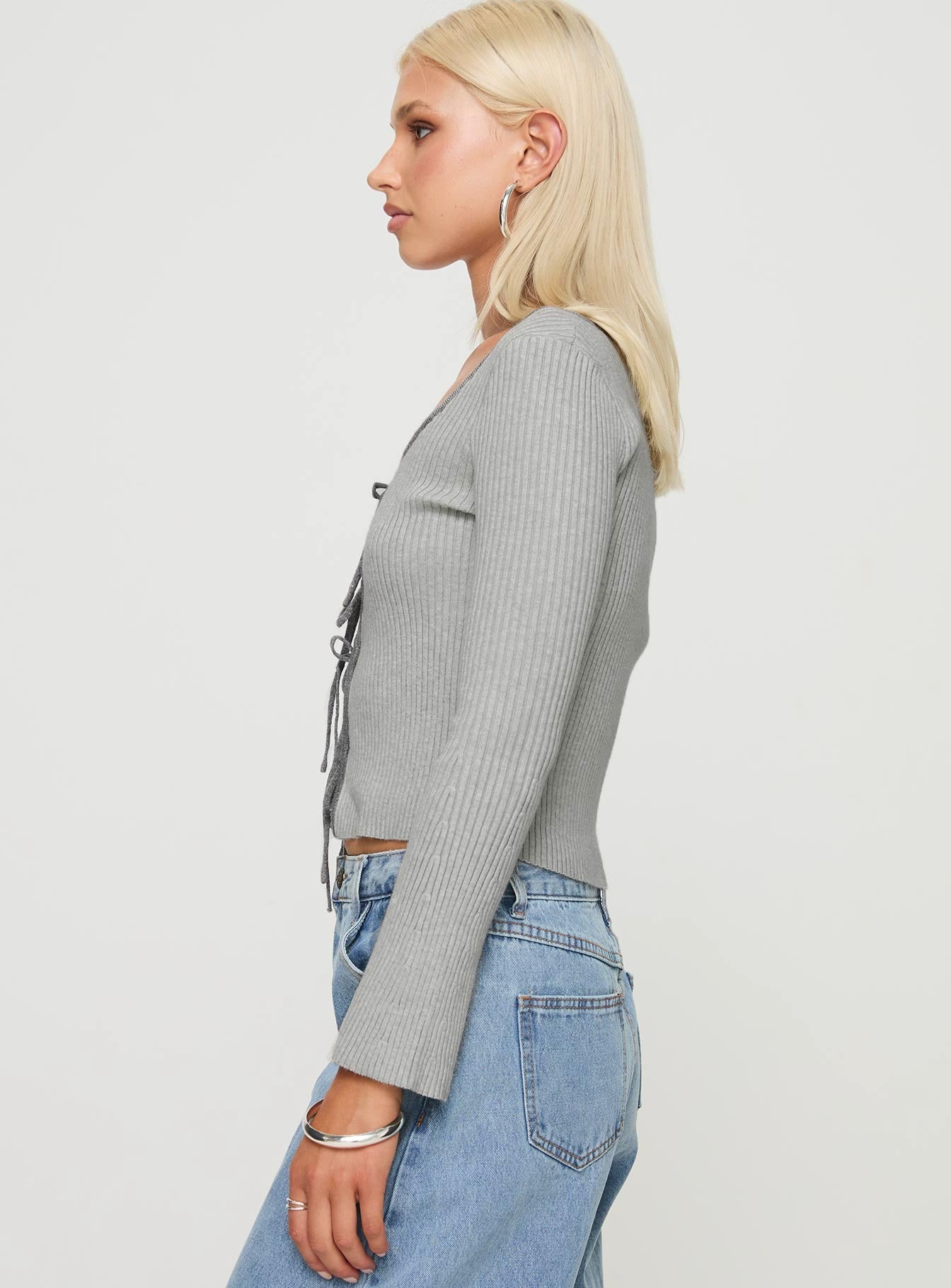 Tahlea Long Sleeve Top in Grey