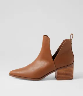 VERALI Fierce Tan Ankle Boots