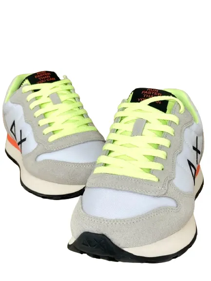 White Z34102 Tom Fluorescent Sneakers.