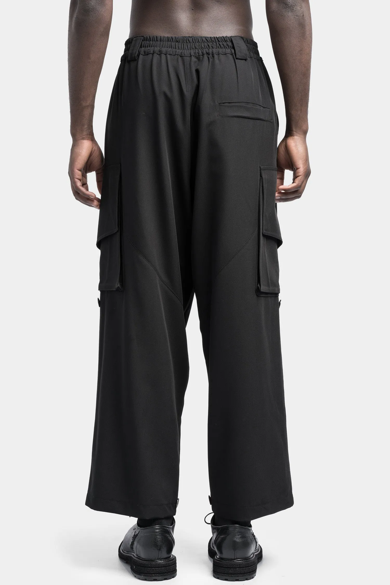 Wide leg cargo pants