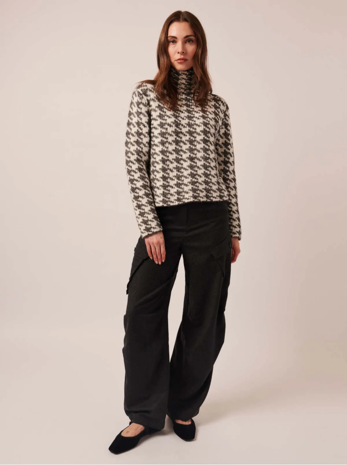 Zuri Sweater - Monochrome